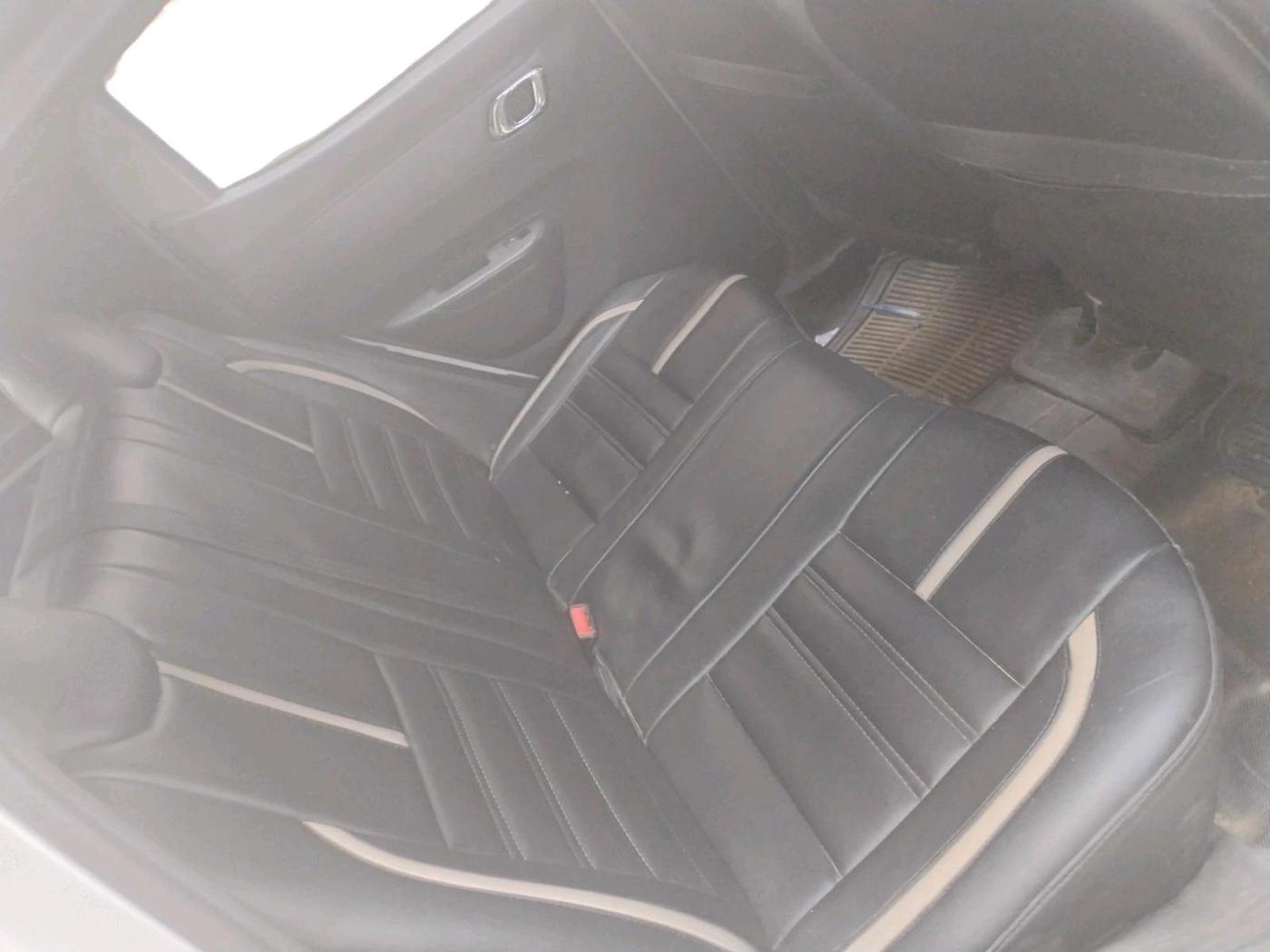 2020 Renault Kwid RXT 1.0 (O), Petrol, Manual, 90,000 km, interior
