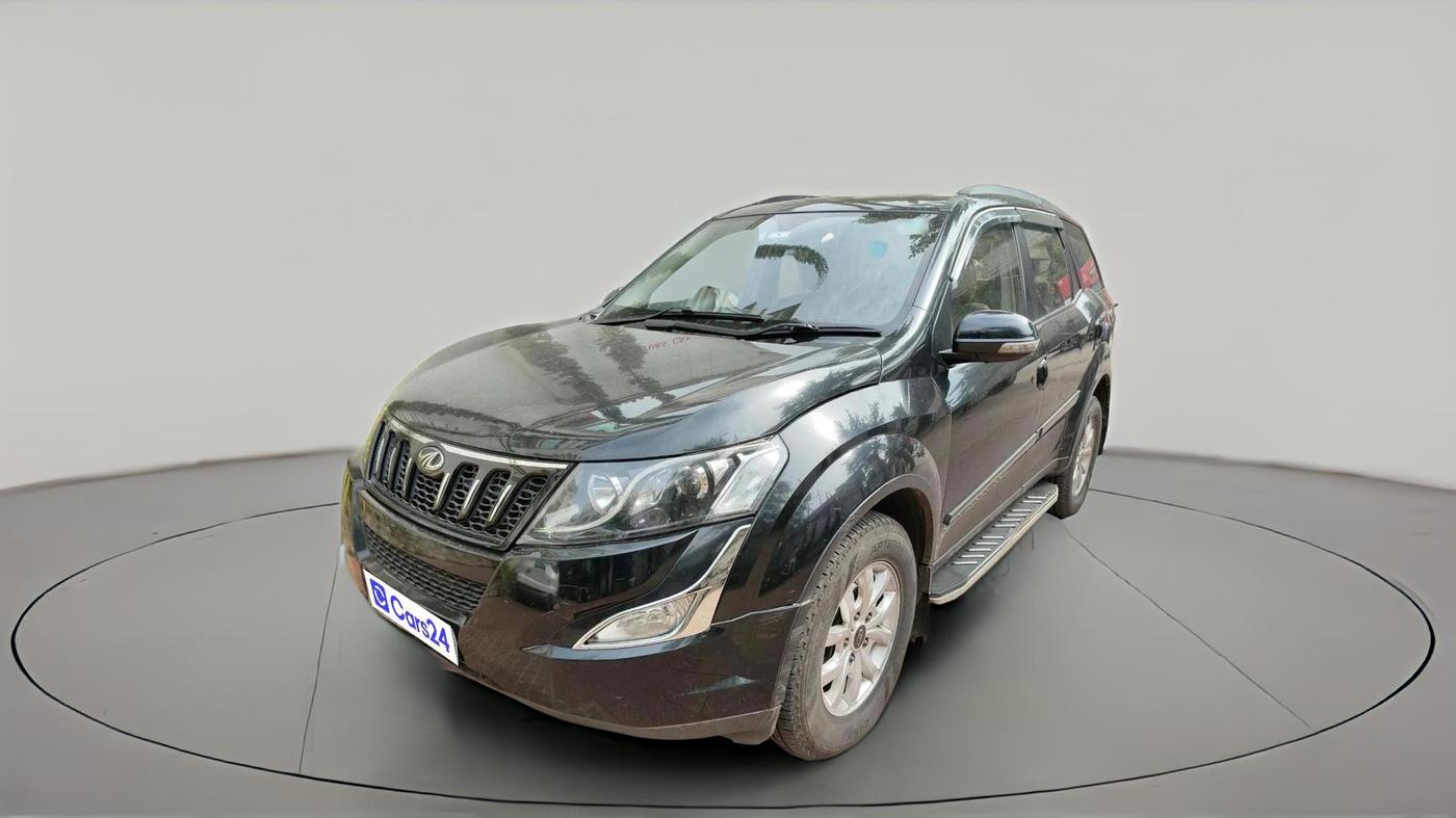 2016 Mahindra XUV500 W8, Diesel, Manual, 1,48,235 km, exterior