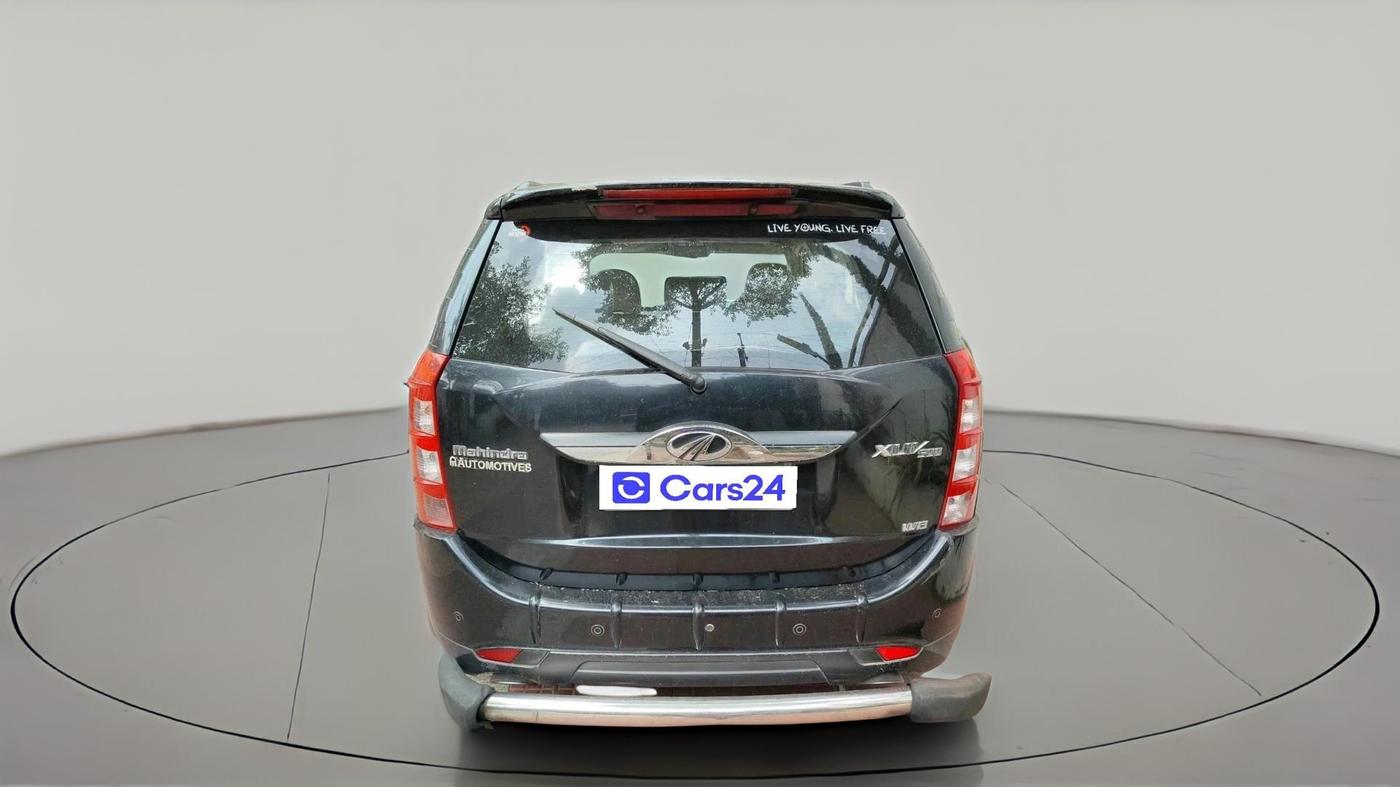 2016 Mahindra XUV500 W8, Diesel, Manual, 1,48,235 km, exterior