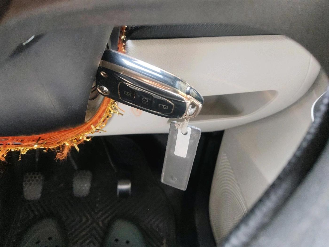 2023 Tata Tiago XZ PLUS PETROL, Petrol, Manual, 24,814 km, interior