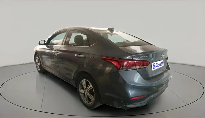 2017 Hyundai Verna 1.6 CRDI SX + AT, Diesel, Automatic, 1,12,011 km, exterior