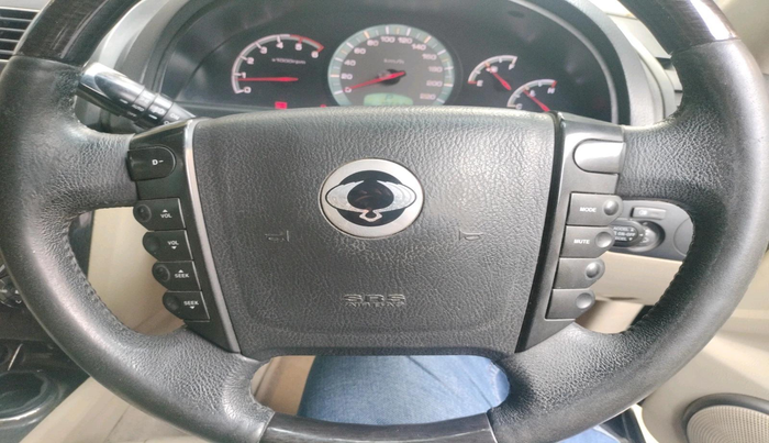 2013 Ssangyong Rexton RX7, Diesel, Automatic, 1,95,804 km, interior
