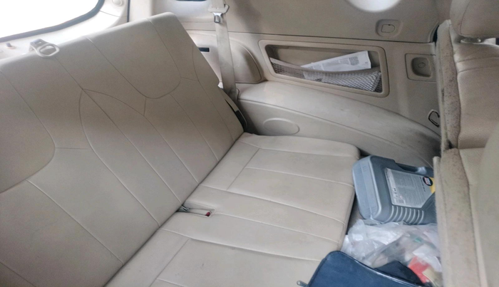 2013 Ssangyong Rexton RX7, Diesel, Automatic, 1,95,804 km, interior