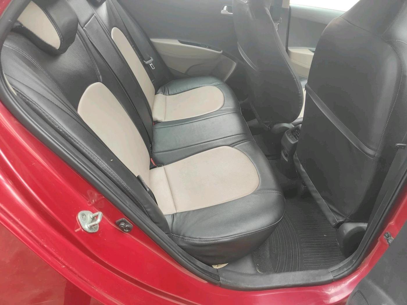 2016 Hyundai Xcent S 1.2, Petrol, Manual, 1,00,360 km, interior