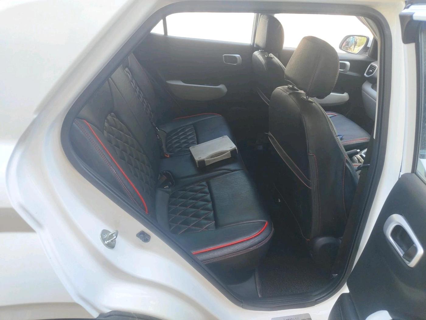 2025 Hyundai VENUE S(O) 1.2, Petrol, Manual, 5,985 km, interior
