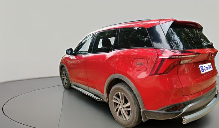 2022 Mahindra XUV700 AX 5 D MT 7 STR, Diesel, Manual, 59,759 km, exterior