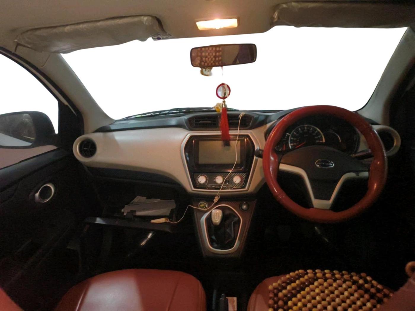 2019 Datsun Go Plus T, Petrol, Manual, 1,75,406 km, interior
