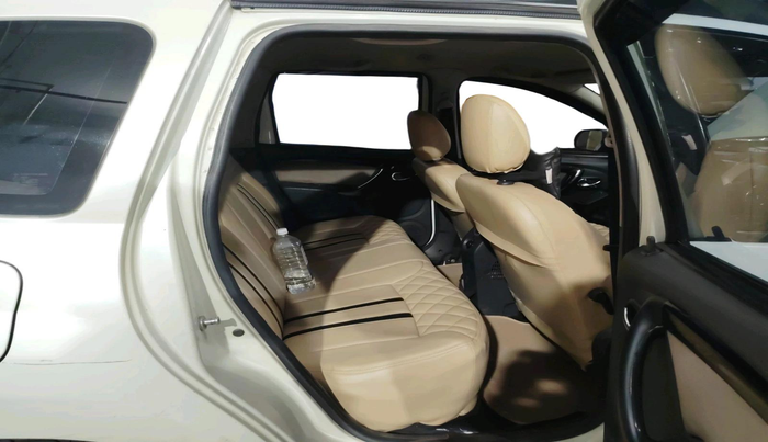 2012 Renault Duster 110 PS RXZ DIESEL, Diesel, Manual, 83,682 km, interior
