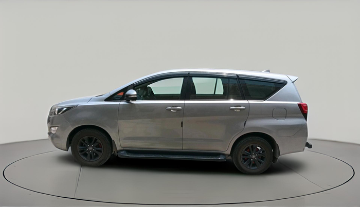 2017 Toyota Innova Crysta 2.8 GX AT 8 STR, Diesel, Automatic, 1,56,398 km, exterior