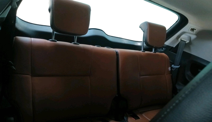 2017 Toyota Innova Crysta 2.8 GX AT 8 STR, Diesel, Automatic, 1,56,398 km, interior