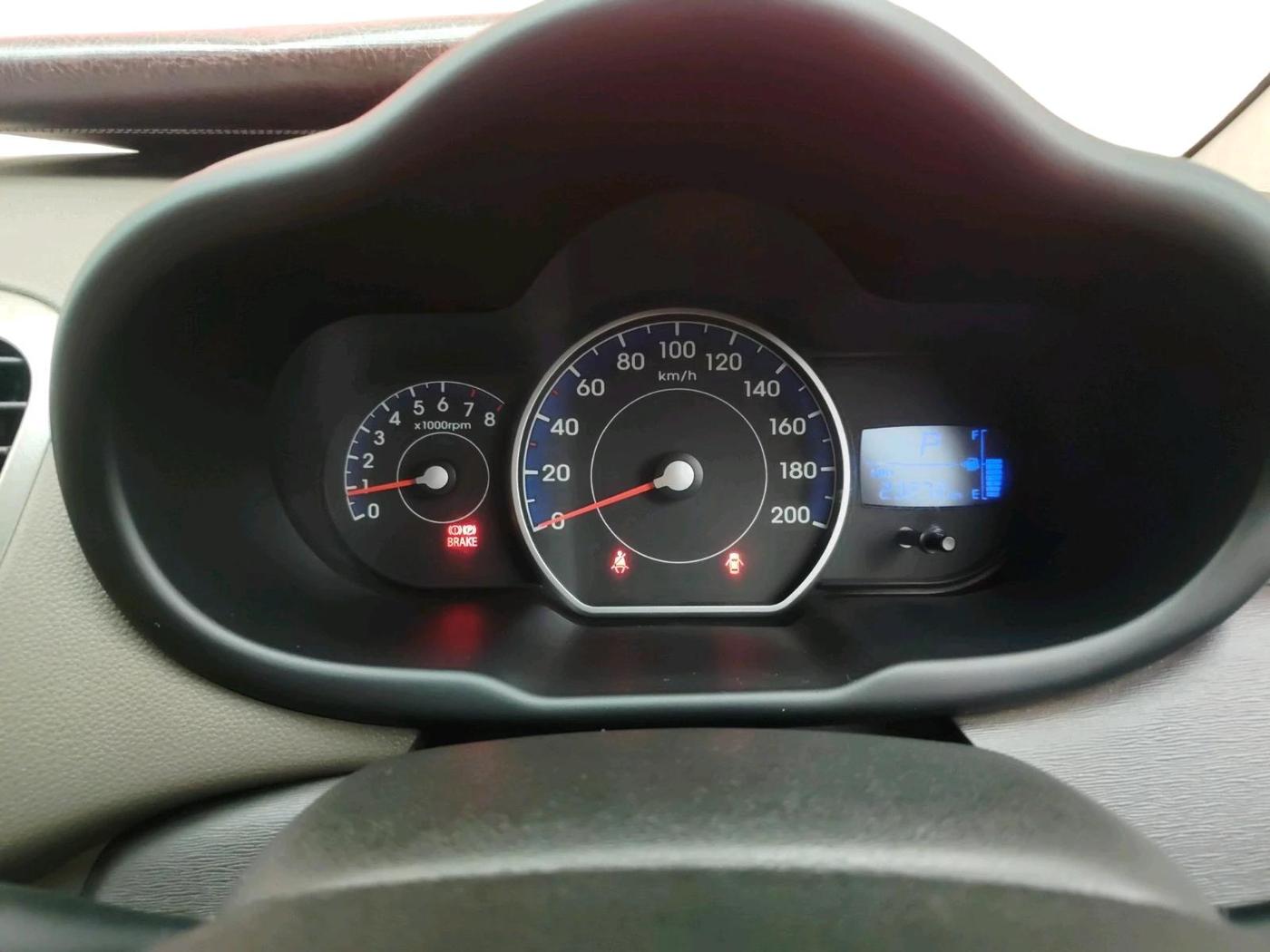 2012 Hyundai i10 SPORTZ 1.2 AT, Petrol, Automatic, 23,272 km, interior