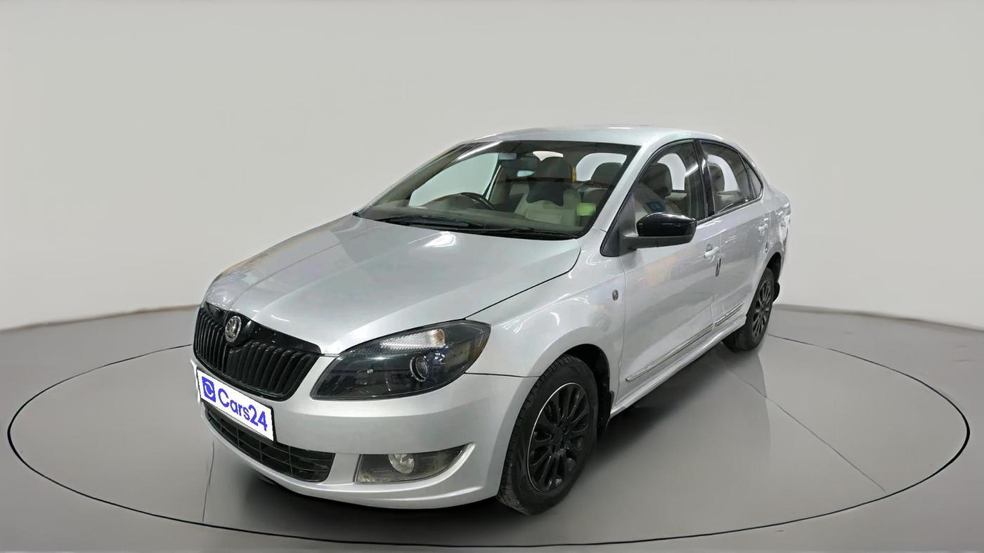 2015 Skoda Rapid 1.5 TDI CR ELEGANCE PLUS AT, Diesel, Automatic, 1,36,150 km, exterior
