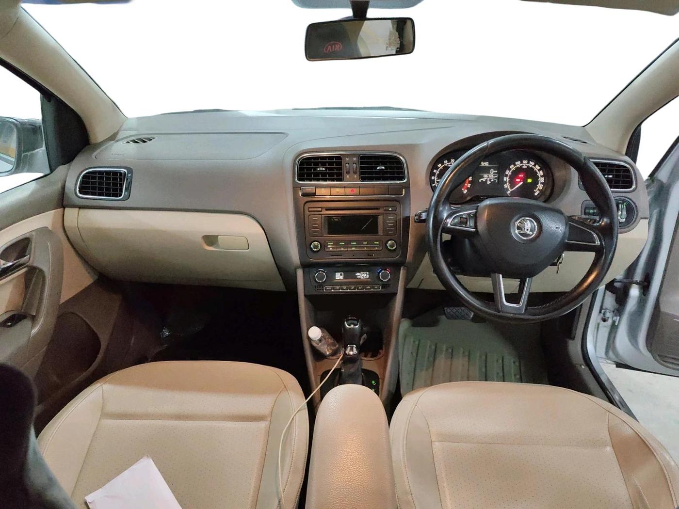 2015 Skoda Rapid 1.5 TDI CR ELEGANCE PLUS AT, Diesel, Automatic, 1,36,150 km, interior