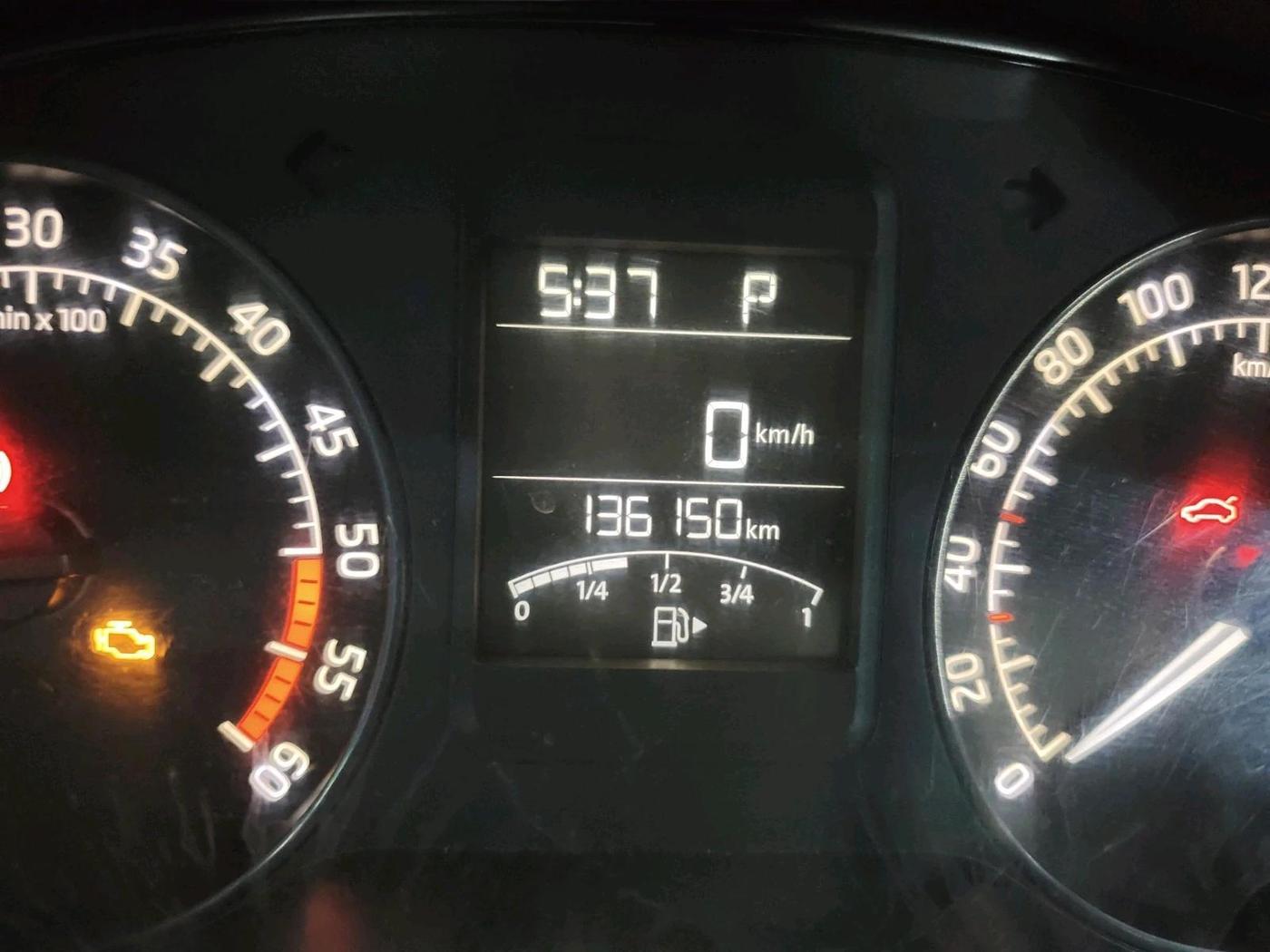 2015 Skoda Rapid 1.5 TDI CR ELEGANCE PLUS AT, Diesel, Automatic, 1,36,150 km, interior