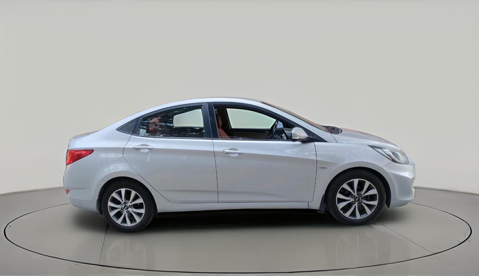 2013 Hyundai Verna FLUIDIC 1.6 CRDI SX, Diesel, Manual, 1,11,039 km, exterior
