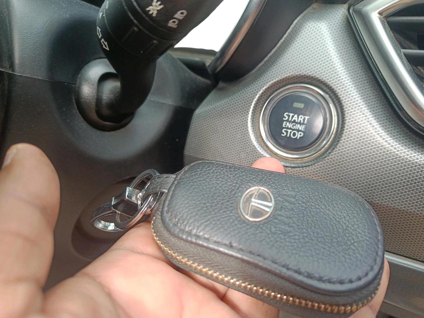 2019 Tata Harrier XZ 2.0L, Diesel, Manual, 1,87,065 km, interior