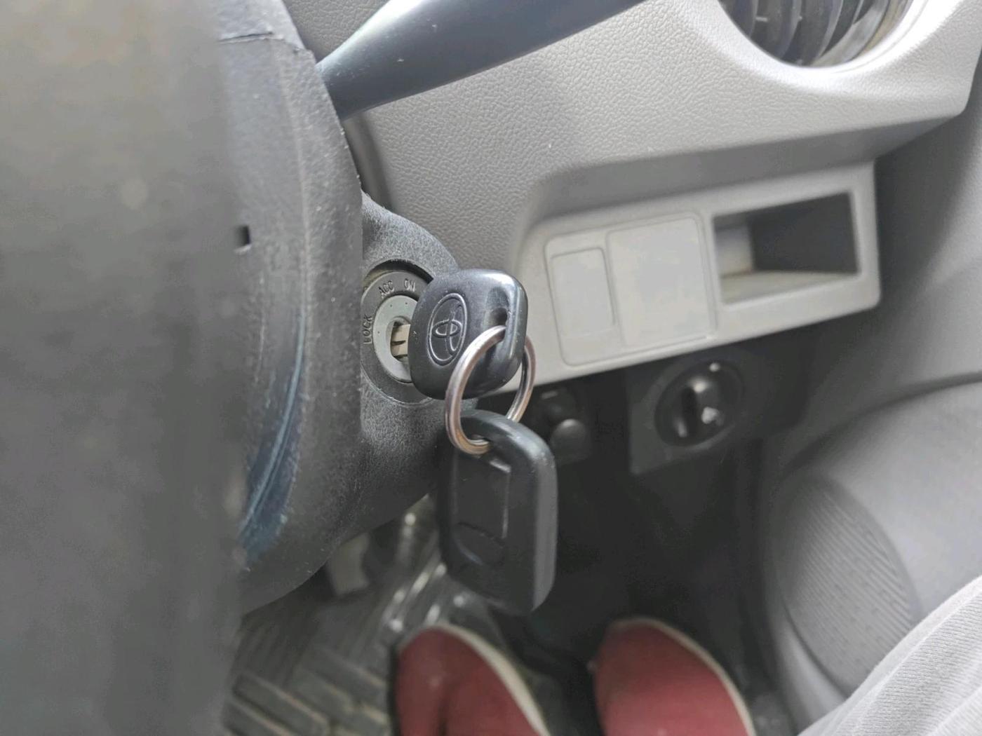 2011 Toyota Etios G SP, Petrol, Manual, 97,236 km, interior