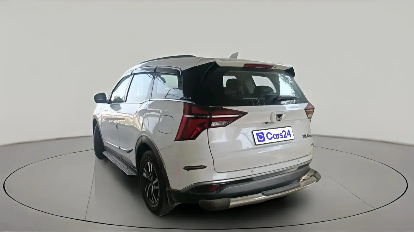 2023 Mahindra XUV700 AX 5 D AT 7 STR, Diesel, Automatic, 81,255 km, exterior