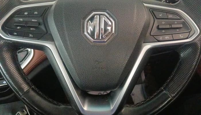 2021 MG HECTOR PLUS SHARP 2.0 DIESEL TURBO MT 6-STR, Diesel, Manual, 93,763 km, interior