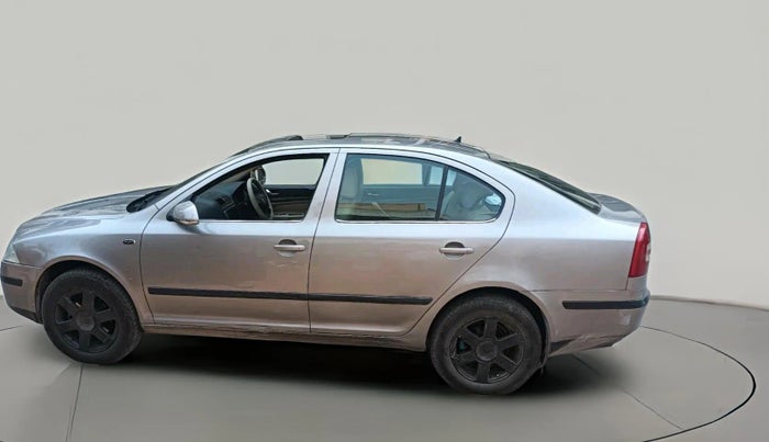 2007 Skoda Laura L&K 1.9 PD AT, Diesel, Automatic, 1,56,953 km, exterior