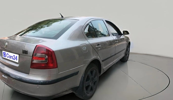 2007 Skoda Laura L&K 1.9 PD AT, Diesel, Automatic, 1,56,953 km, exterior