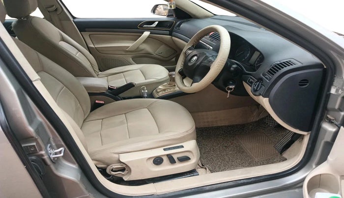 2007 Skoda Laura L&K 1.9 PD AT, Diesel, Automatic, 1,56,953 km, interior