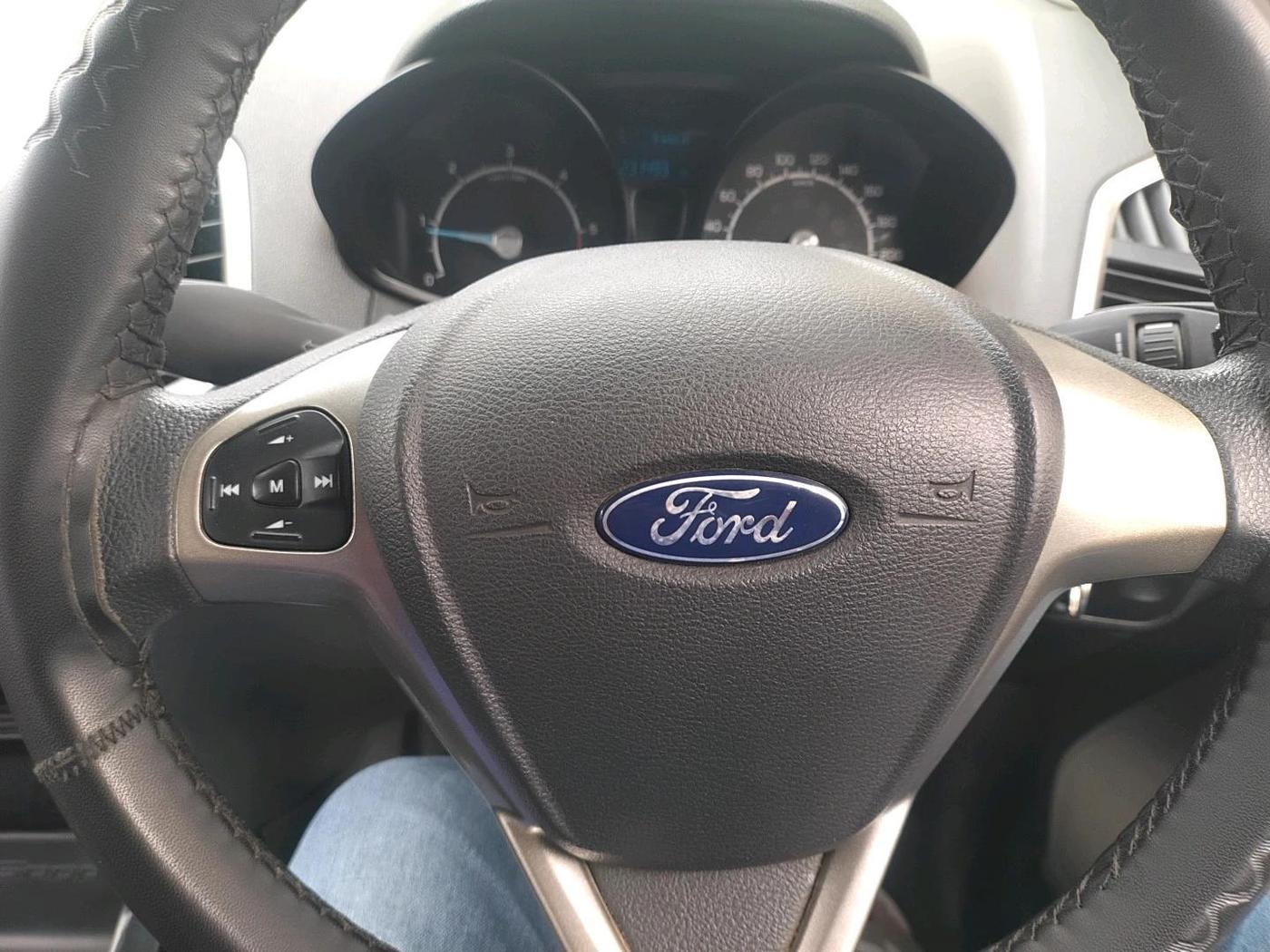 2014 Ford Ecosport TREND 1.5L DIESEL, Diesel, Manual, 2,31,493 km, interior