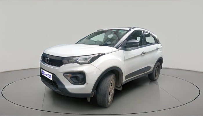 2021 Tata NEXON XM SUNROOF DIESEL, Diesel, Manual, 95,070 km, exterior