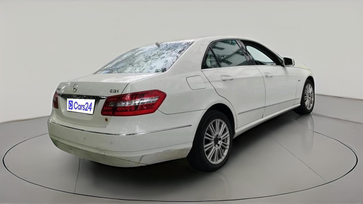 2011 Mercedes Benz E Class E 250 CDI ELEGANCE, Diesel, Automatic, 1,29,735 km, exterior