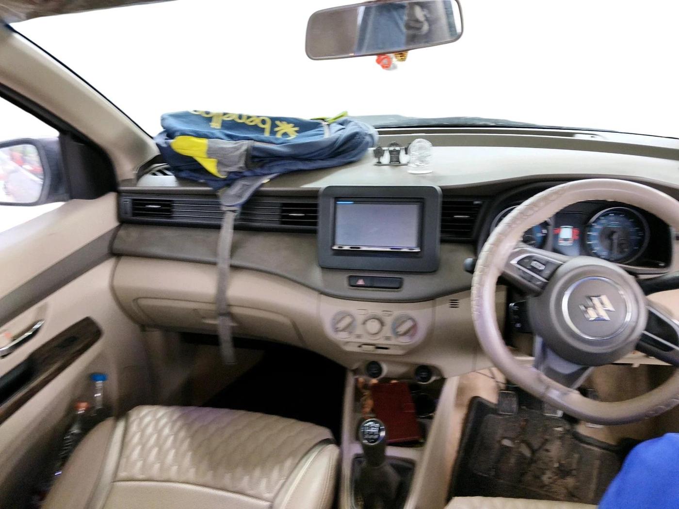 2020 Maruti Ertiga VXI SHVS, Petrol, Manual, 95,484 km, interior