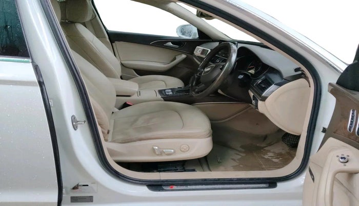 2015 Audi A6 35 TDI S LINE, Diesel, Automatic, 1,32,000 km, interior