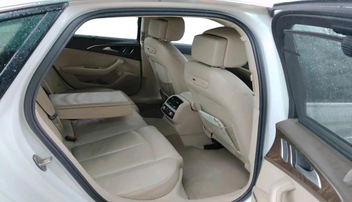 2015 Audi A6 35 TDI S LINE, Diesel, Automatic, 1,32,000 km, interior