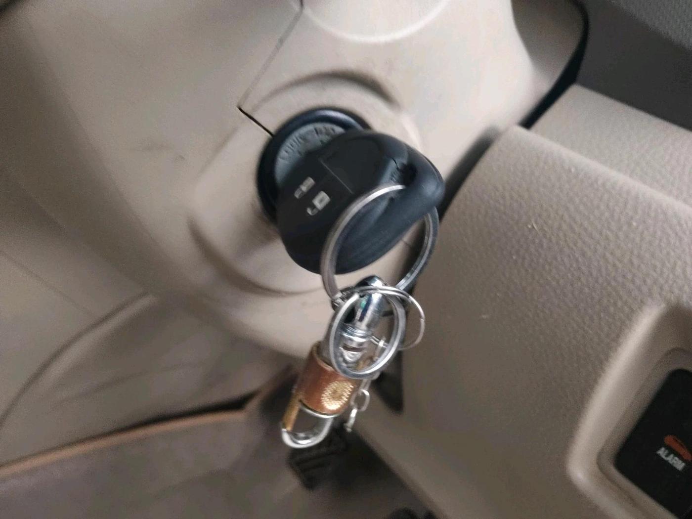 2013 Maruti Ertiga VDI, Diesel, Manual, 1,46,815 km, interior