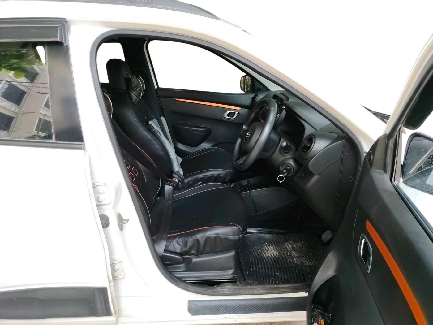 2020 Renault Kwid CLIMBER 1.0 AMT (O), Petrol, Automatic, 41,491 km, interior