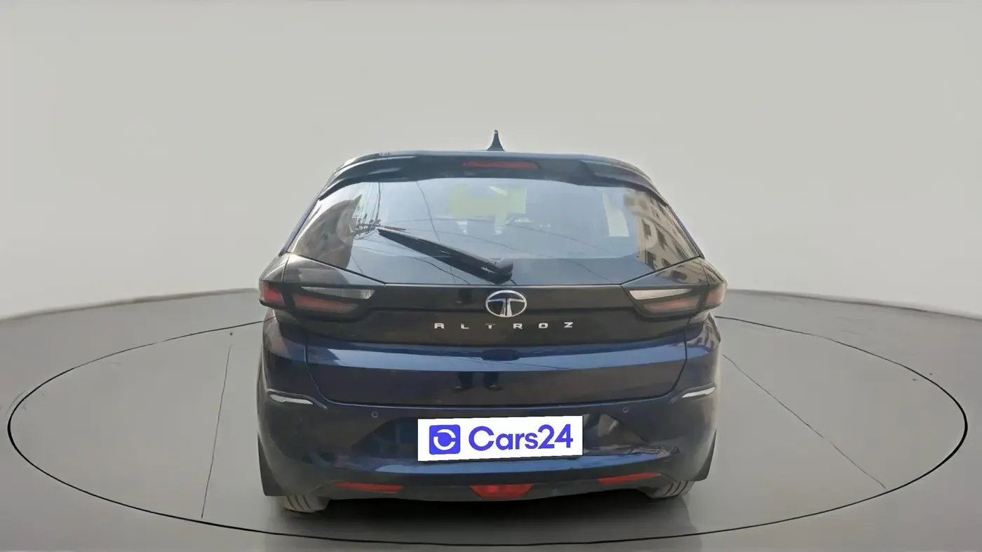 2024 Tata ALTROZ XZ + SUNROOF, Petrol, Manual, 6,108 km, exterior