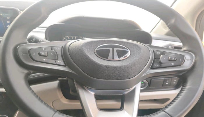 2024 Tata ALTROZ XZ + SUNROOF, Petrol, Manual, 6,108 km, interior