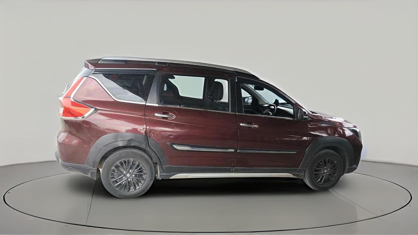 2021 Maruti XL6 ALPHA MT, Petrol, Manual, 1,37,870 km, exterior