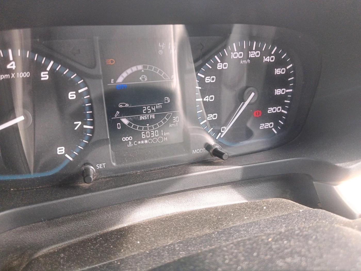 2020 Tata ALTROZ XT PETROL, Petrol, Manual, 60,301 km, interior