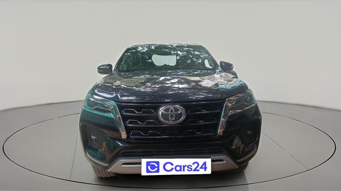 2023 Toyota Fortuner 4X4 MT 2.8 DIESEL, Diesel, Manual, 44,389 km, exterior