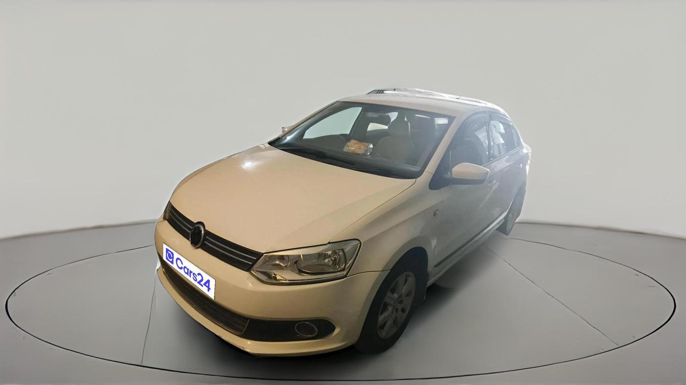 2011 Volkswagen Vento COMFORTLINE 1.6, Petrol, Manual, 50,028 km, exterior