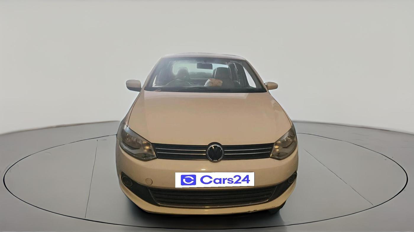 2011 Volkswagen Vento COMFORTLINE 1.6, Petrol, Manual, 50,028 km, exterior