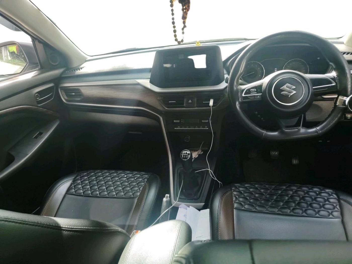 2023 Maruti BREZZA VXI SMART HYBRID, Petrol, Manual, 86,758 km, interior