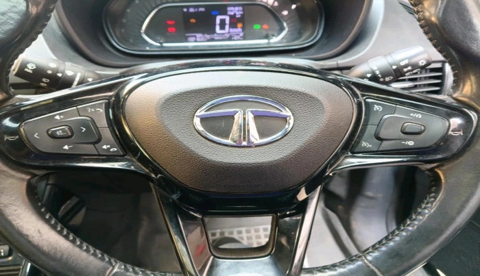 2022 Tata NEXON XZ PLUS (O) PETROL, Petrol, Manual, 1,32,160 km, interior