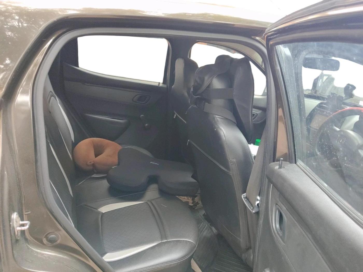 2018 Renault Kwid RXT 1.0 AMT (O), Petrol, Automatic, 38,390 km, interior