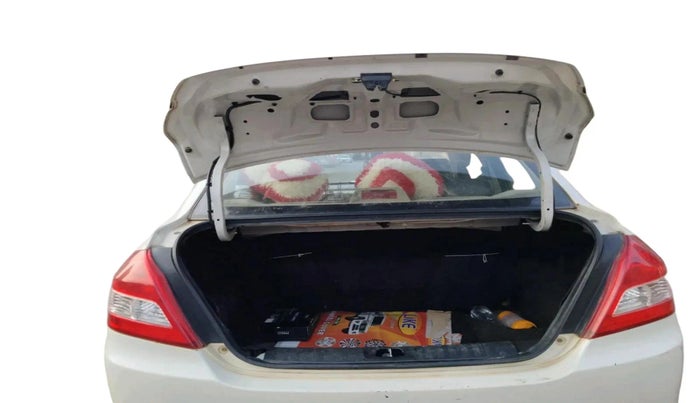 2016 Maruti Swift Dzire VDI (O), Diesel, Manual, 1,23,217 km, exterior