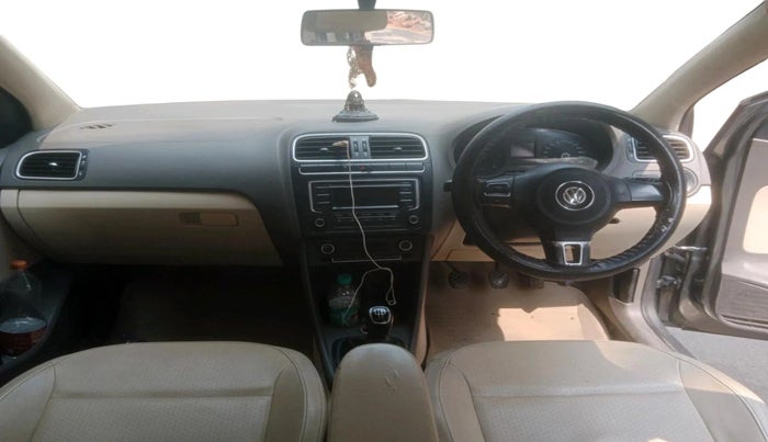 2013 Volkswagen Vento COMFORTLINE DIESEL 1.6, Diesel, Manual, 1,52,834 km, interior