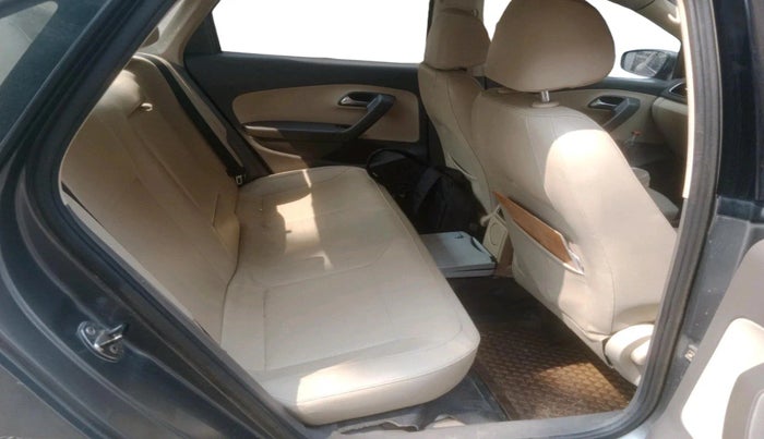 2013 Volkswagen Vento COMFORTLINE DIESEL 1.6, Diesel, Manual, 1,52,834 km, interior