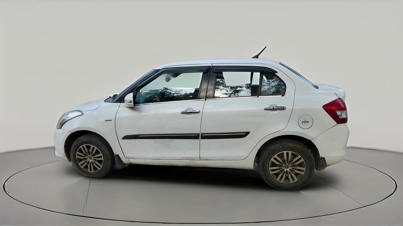 2015 Maruti Swift Dzire VDI, Diesel, Manual, 1,80,741 km, exterior