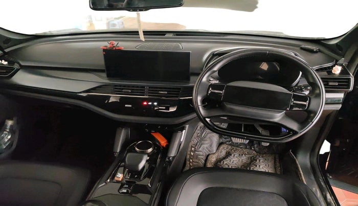 2024 Tata Harrier FEARLESS PLUS DARK EDITION AT, Diesel, Automatic, 31,280 km, interior