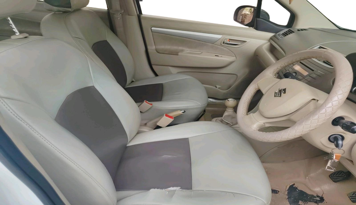 2014 Maruti Ertiga VDI, Diesel, Manual, 1,11,221 km, interior